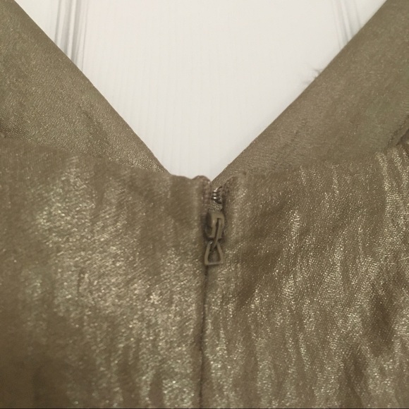 Essentials by ABS Gold Bubble Hem Sequin Dress - Picture 6 of 8